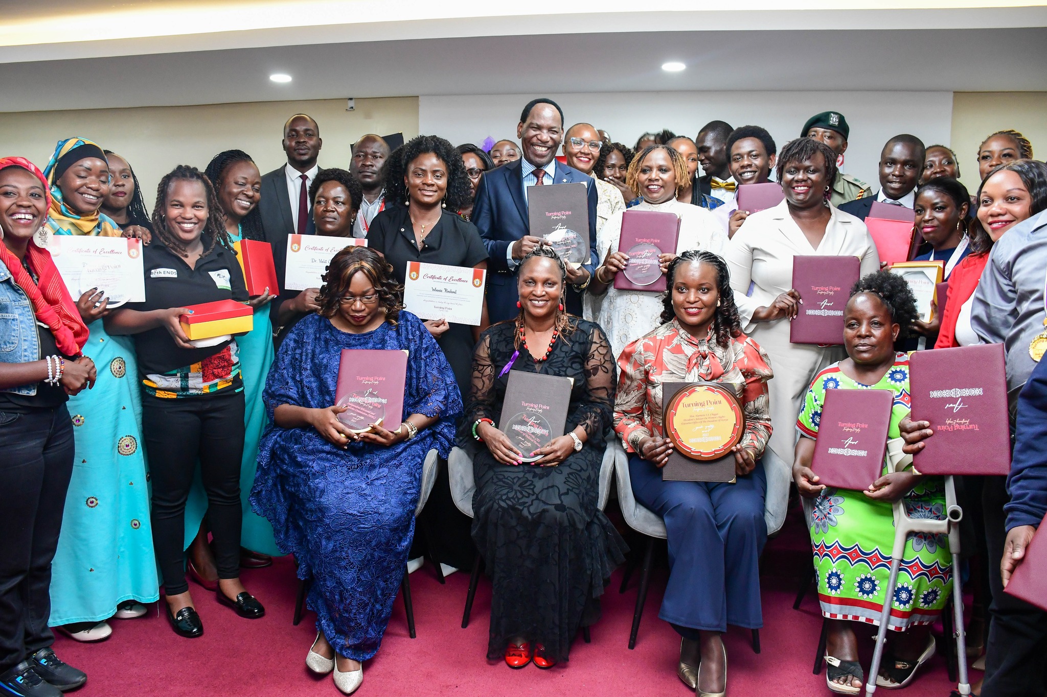 Awards and CSR activities/DURING~1.JPG