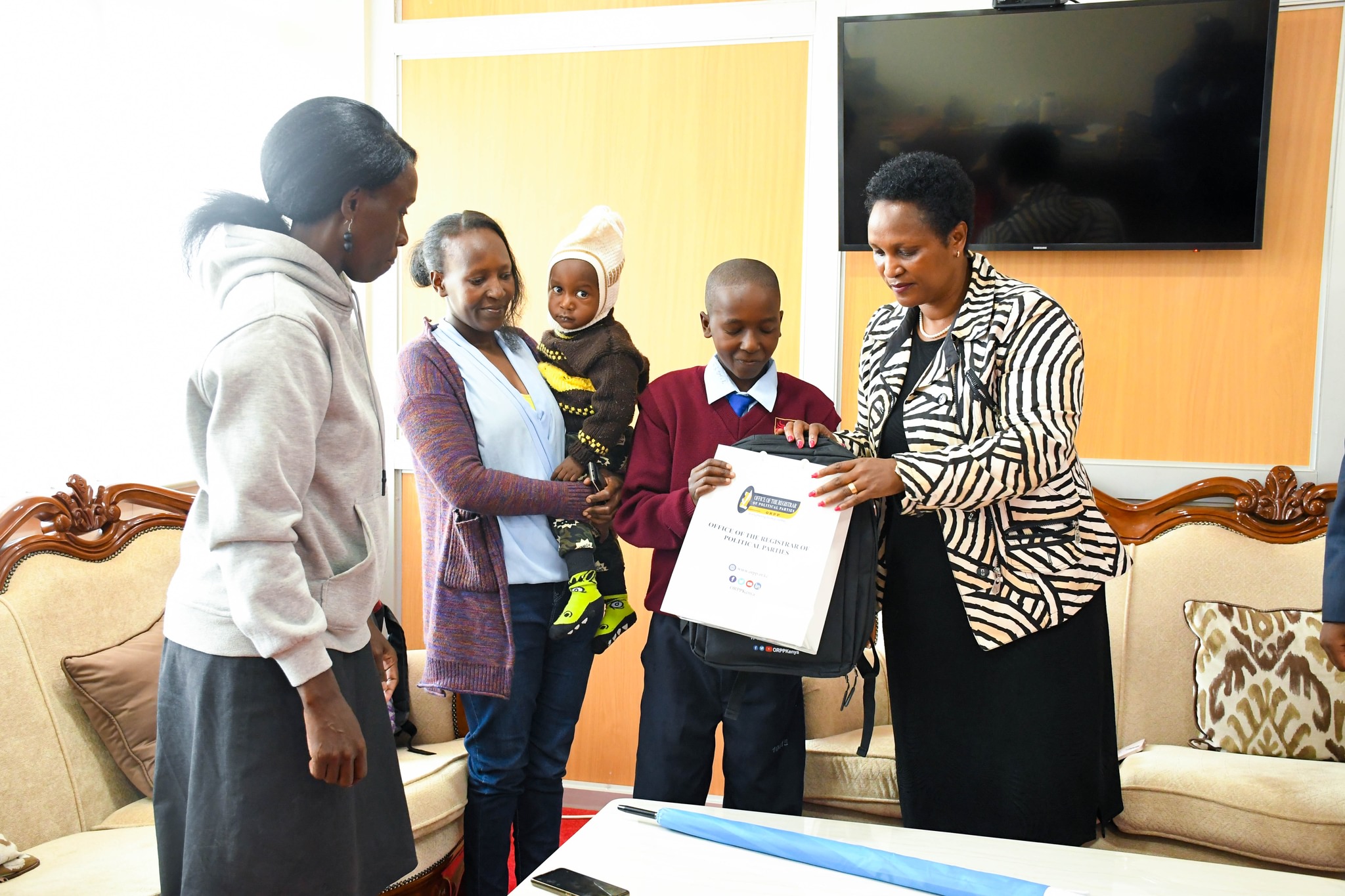 Awards and CSR activities/REGIST~4.JPG